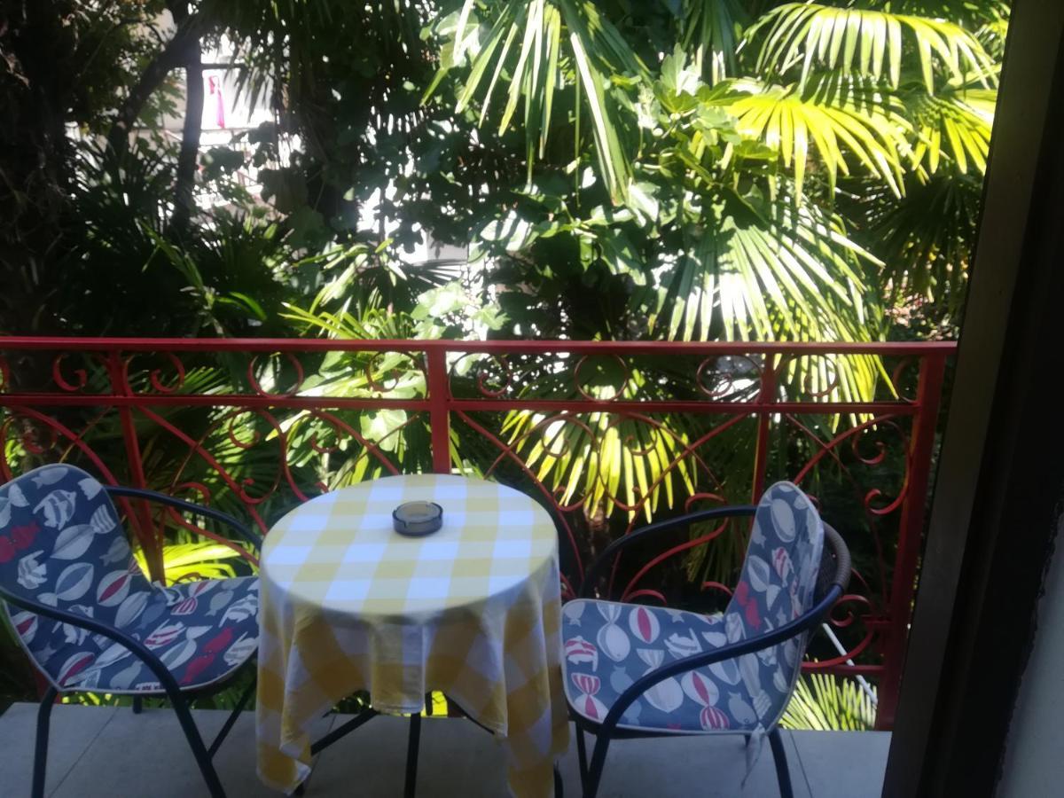 Romantic Room With Balcony Lovran Bagian luar foto